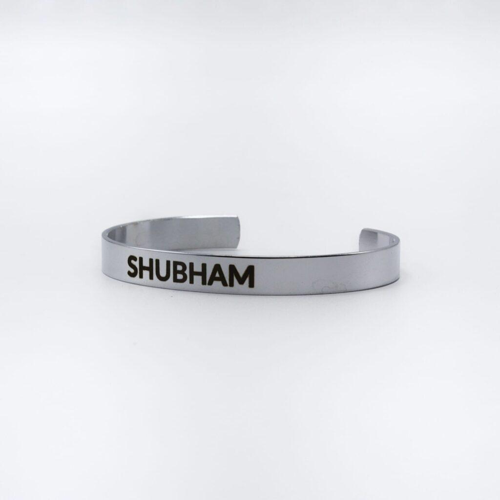 Customized / Personalized Unisex Single Name Hand Bracelet / Kada With Ur  Name Or Love One Name With